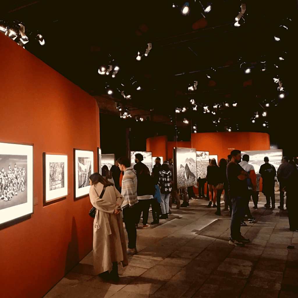 Exposição Amazônia no Sesc Pompeia, SP.