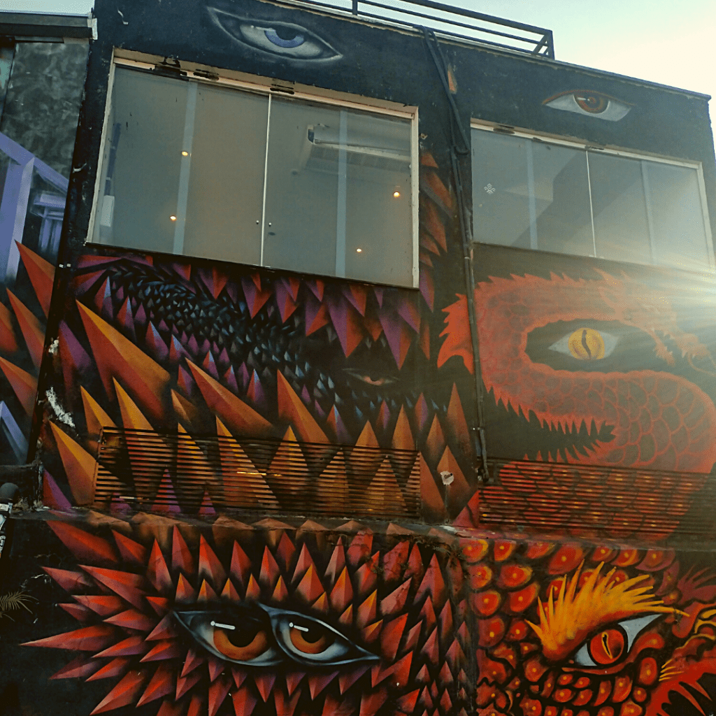 Estabelecimento no Beco do Batman em SP.