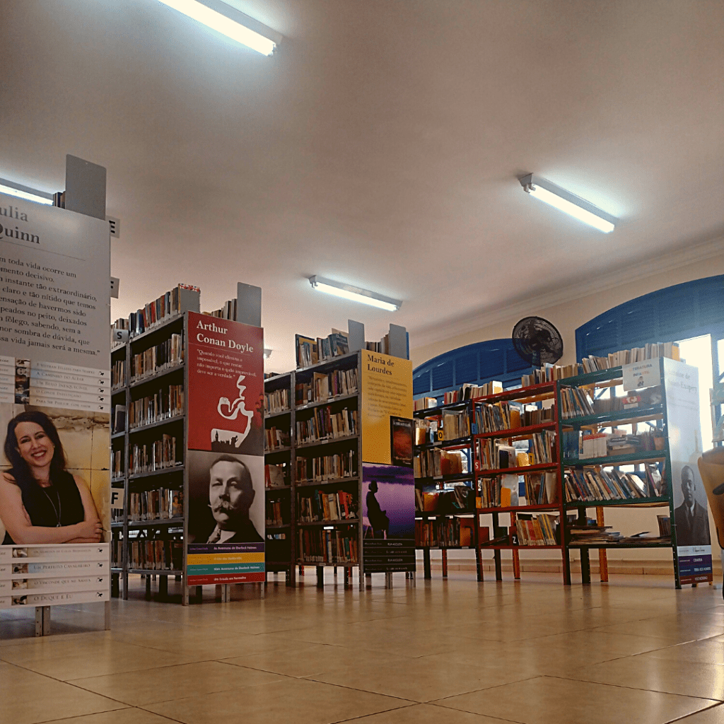 Biblioteca Gustavo Teixeira em São Pedro/SP