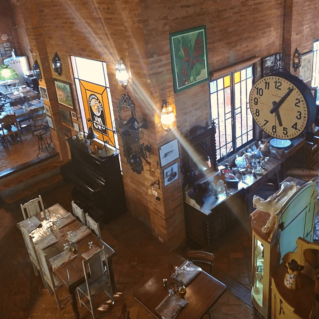 Antiquário Vila Del Capo em São Pedro/SP