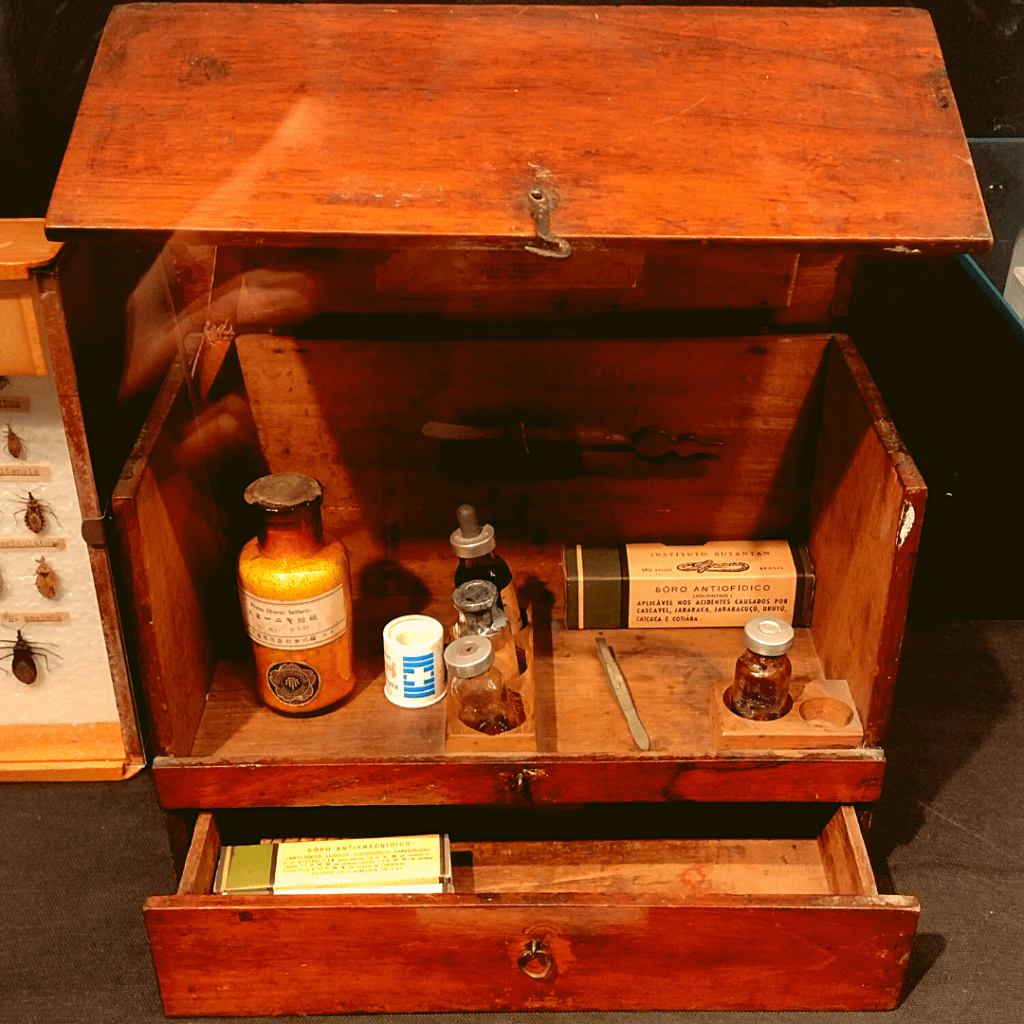 Maleta de medicamentos.