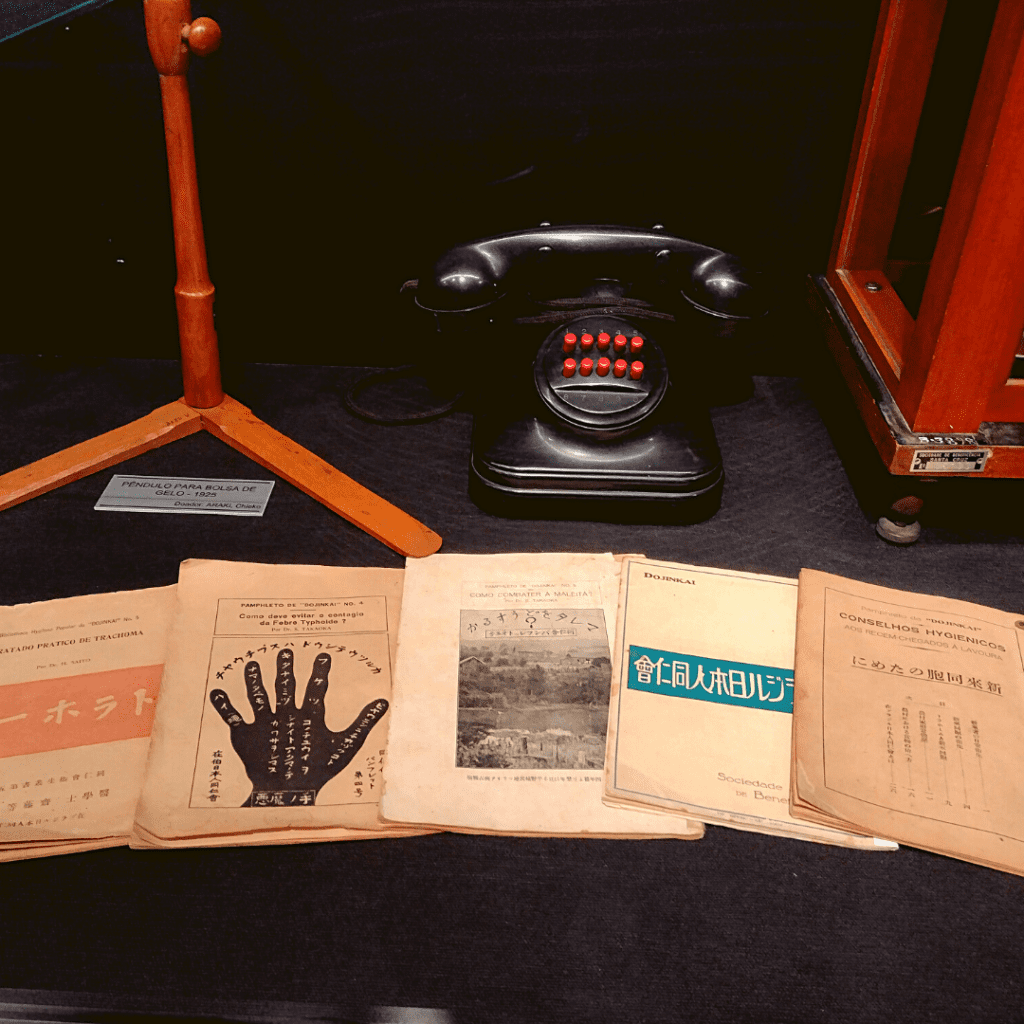 Objetos no Museu da Imigração Japonesa. 