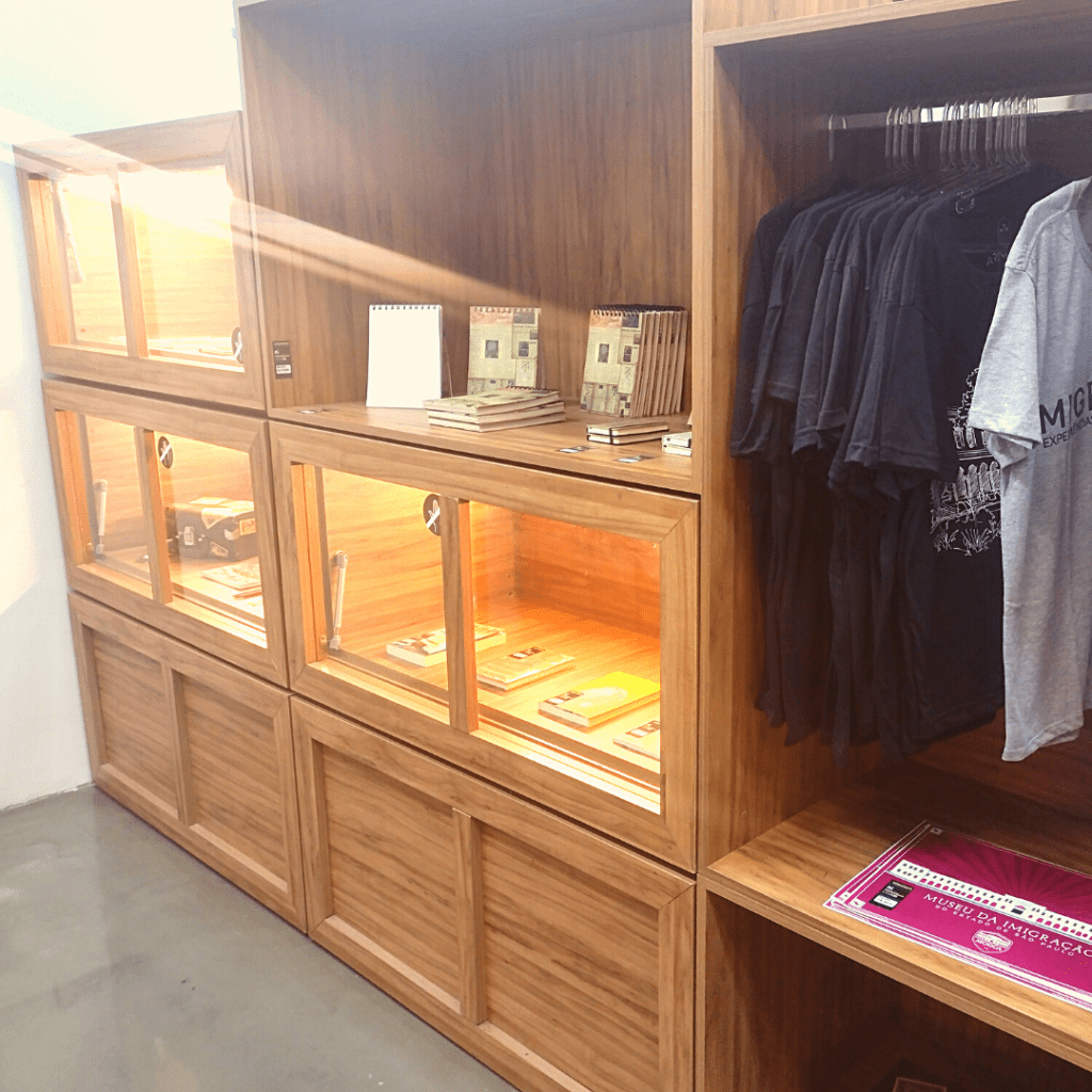 Loja do Museu da Imigração.