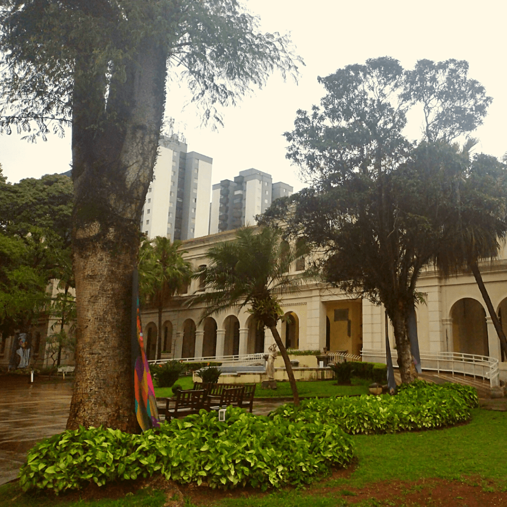 Parte externa do Museu da Imigração.