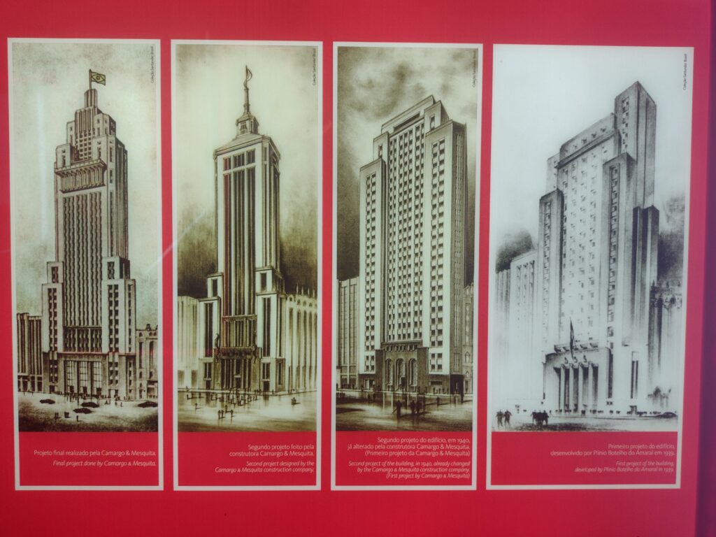 Detalhes da construção do Farol Santander.